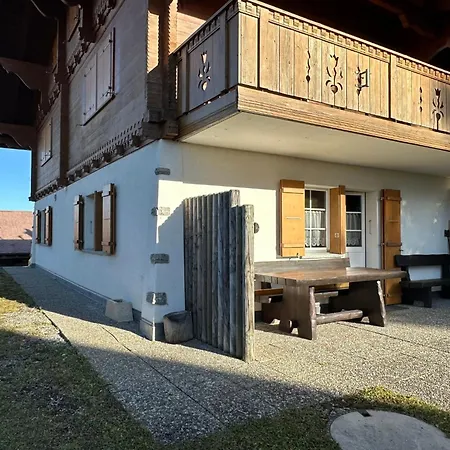 Im Obhegli By Interhome شقة *